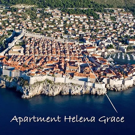 Historic Elegance In The Heart Of Old Town Apartmán *
